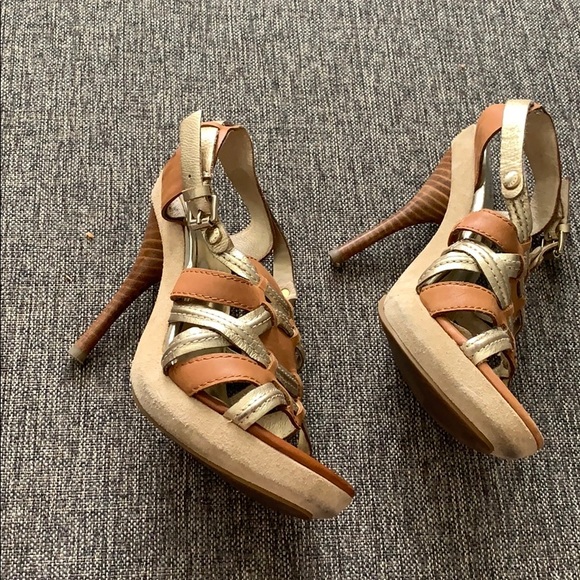 🟢 Michael Kors tan Gold Sandals Heels - Picture 4 of 8